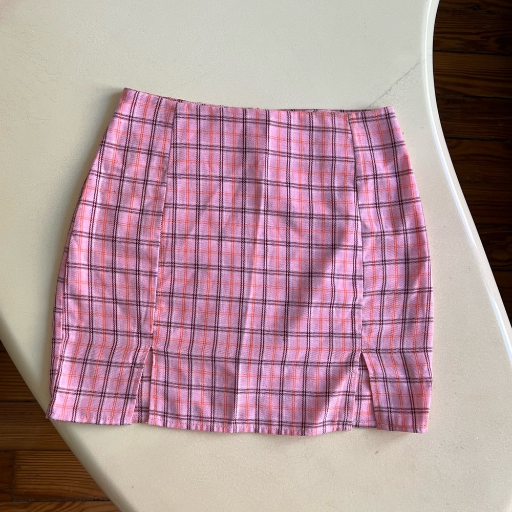 Pink Plaid Miniskirt with Slits